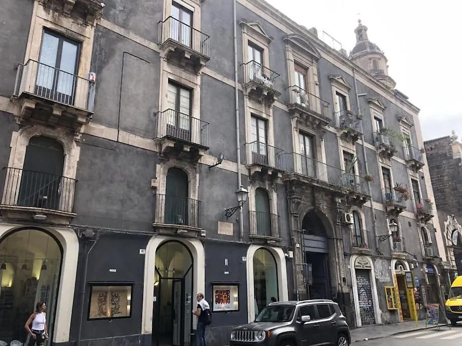Appartamento Casa D'Amico Al Duomo Aeroporto di Catania Fontana Rossa