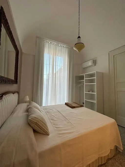 Appartamento Casa D'Amico Al Duomo Aeroporto di Catania Fontana Rossa Italia