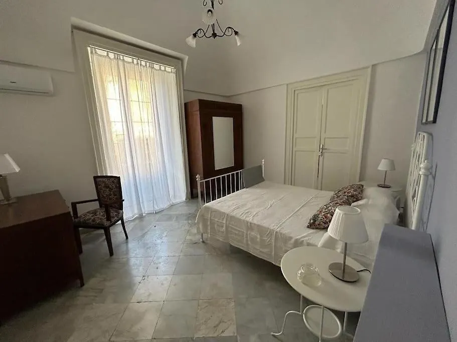 Appartamento Casa D'Amico Al Duomo Aeroporto di Catania Fontana Rossa 0*,  Italia
